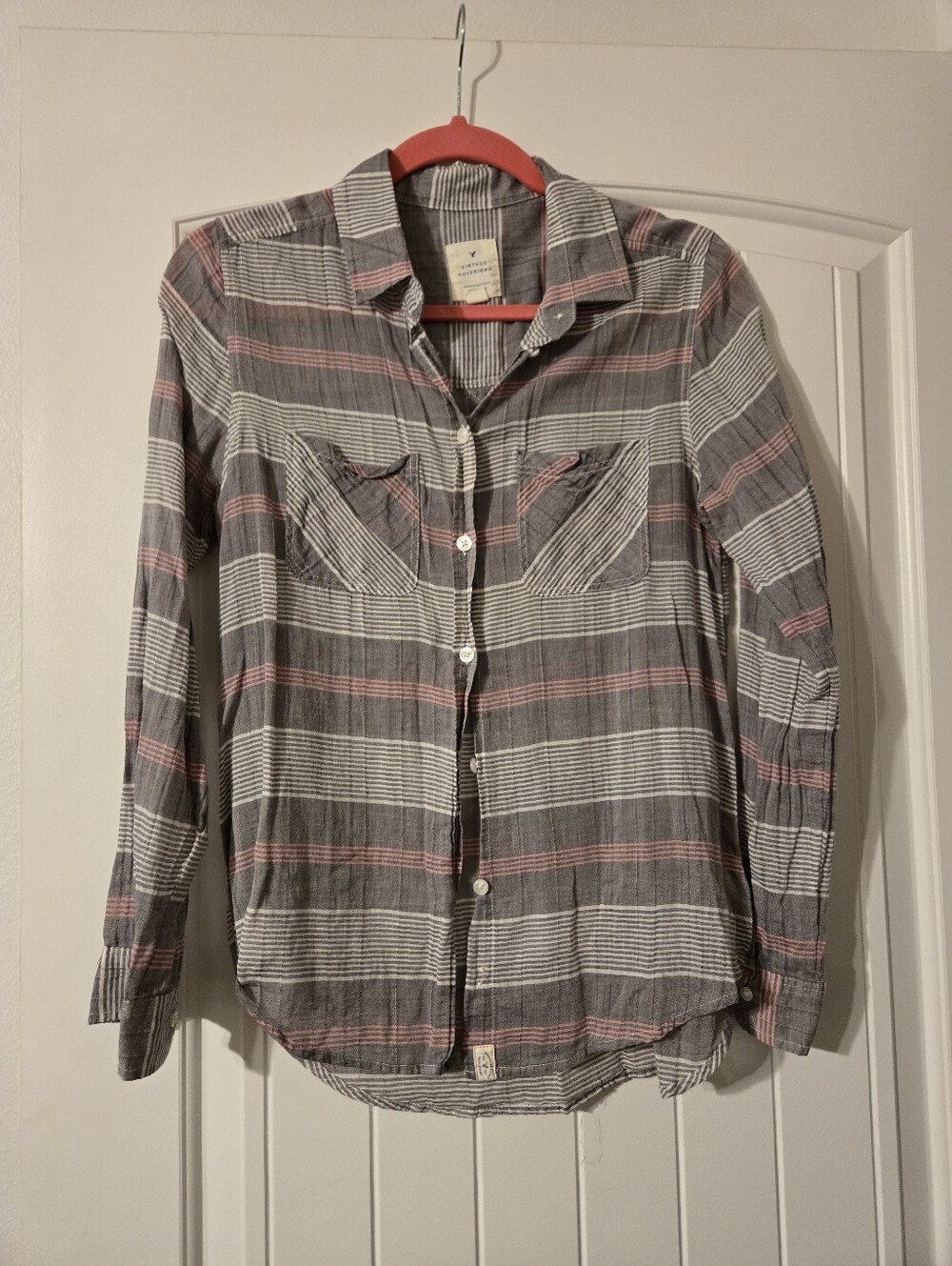 American Eagle Outfitters Womens Gray and Pink Striped Button-Down Shirt